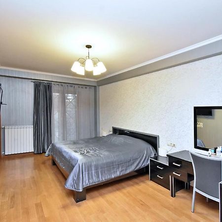 Dos Guest House Jerevan Eksteriør billede